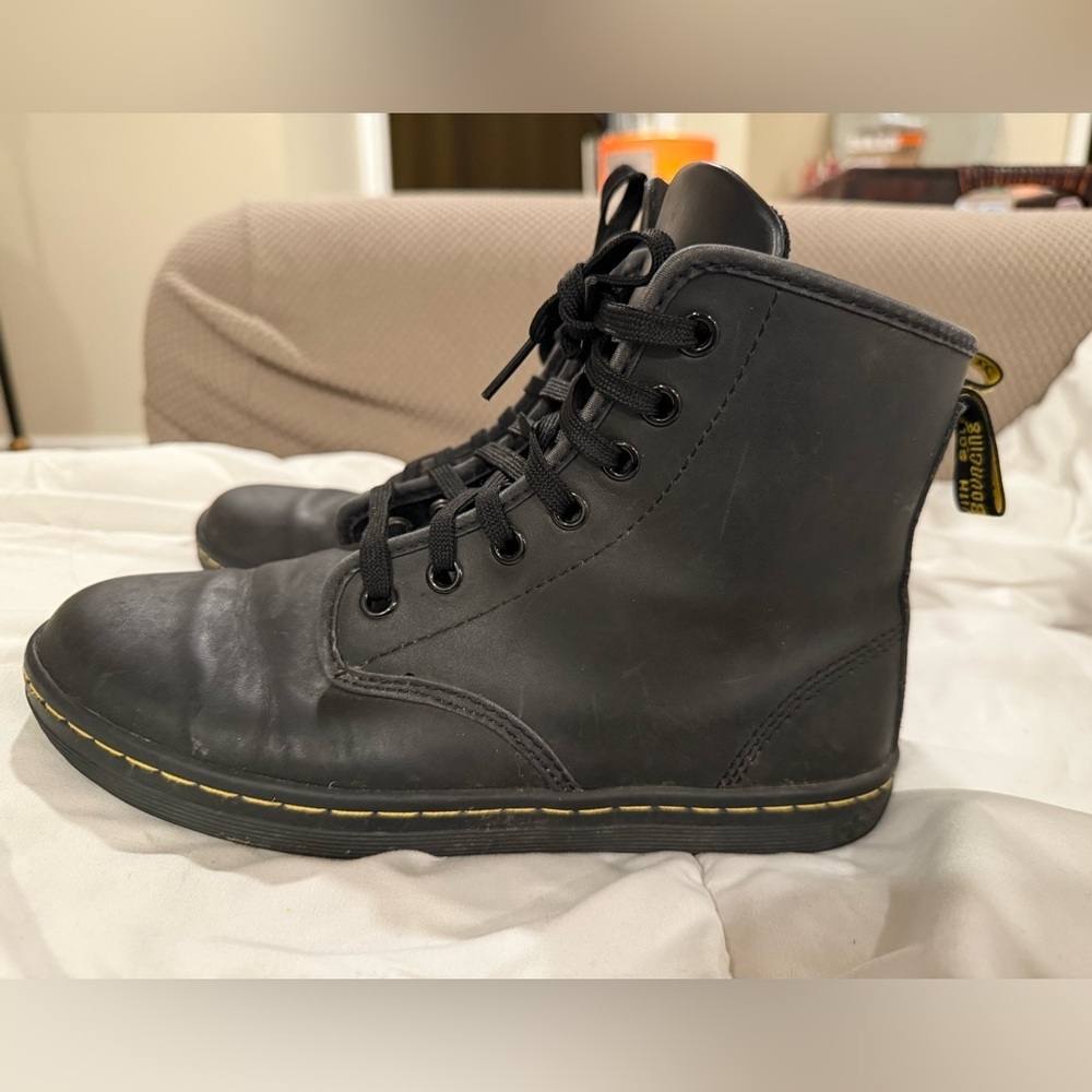 Dr. Martens Shoreditch Boots​​ - Picture 5 of 9
